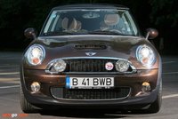 Click image for larger version

Name:	mini_cooper_s_mayfair_test_drive03.jpg
Views:	55
Size:	63.3 KB
ID:	2381331