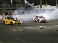 Click image for larger version

Name:	0610_HT_19_Z+Nissan_350Z+and_honda_s2000_front_drifting.jpg
Views:	437
Size:	347.6 KB
ID:	574181