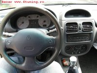 Click image for larger version

Name:	Renault-Clio-16-16v-5-167542.jpg
Views:	146
Size:	47.1 KB
ID:	543133