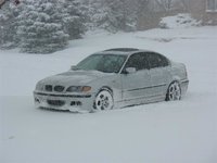 Click image for larger version

Name:	e46snow.jpg
Views:	130
Size:	49.4 KB
ID:	1222062