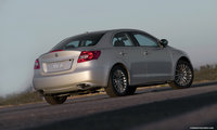 Click image for larger version

Name:	2010-Suzuki-Kizashi-70.jpg
Views:	264
Size:	220.1 KB
ID:	1028179