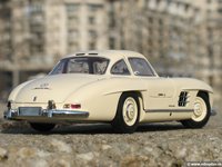 Click image for larger version

Name:	mercedes300sl02.jpg
Views:	175
Size:	314.7 KB
ID:	1968335