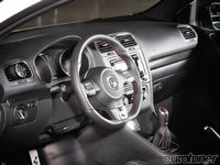 Click image for larger version

Name:	eurp-1109-05+2010-vw-gti+interior.jpg
Views:	95
Size:	64.6 KB
ID:	2350845