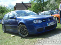 Click image for larger version

Name:	R 32 blue.jpg
Views:	780
Size:	83.6 KB
ID:	128816