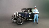 Click image for larger version

Name:	Ford Deluxe Tudor - Police 1931 - Motor City Classics.jpg
Views:	51
Size:	818.4 KB
ID:	3175599