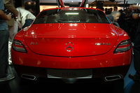 Click image for larger version

Name:	05-merc-sls-live-frankfurt.jpg
Views:	675
Size:	438.1 KB
ID:	1086250