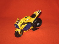 Click image for larger version

Name:	Yamaha M1 - Valentino Rossi 2006 -2.jpeg
Views:	99
Size:	1.30 MB
ID:	1521830