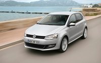Click image for larger version

Name:	112_0905_20z+2009_volkswagen_polo+front_three_quarters_view.jpg
Views:	251
Size:	44.8 KB
ID:	927432