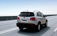 Click image for larger version

Name:	kia-sorento-frankfurt-2009-012.jpg
Views:	65
Size:	38.7 KB
ID:	1054446