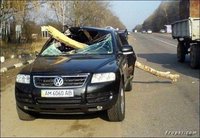 Click image for larger version

Name:	crazy_car_crashes_03.jpg
Views:	150
Size:	61.6 KB
ID:	1810915