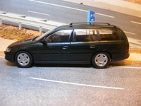 Click image for larger version

Name:	Vauxhall Omega Caravan - SCHUCO 1-43 4.JPG
Views:	29
Size:	1.37 MB
ID:	2027192
