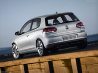 Click image for larger version

Name:	Volkswagen-Golf_2009_800x600_wallpaper_53.jpg
Views:	68
Size:	67.0 KB
ID:	2643071