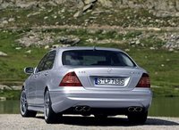 Click image for larger version

Name:	MERCEDESBENZS65AMG-W220--medium-1674_3.jpg
Views:	89
Size:	88.8 KB
ID:	2406651