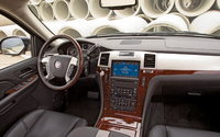 Click image for larger version

Name:	escalade.jpg
Views:	114
Size:	88.7 KB
ID:	703214
