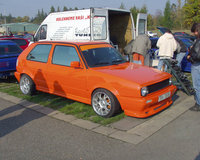 Click image for larger version

Name:	VW%20Golf%20II%20oranzovy.jpg
Views:	274
Size:	138.3 KB
ID:	160547