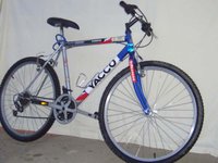 Click image for larger version

Name:	Bicicleta 1.JPG
Views:	123
Size:	42.8 KB
ID:	926180