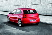 Click image for larger version

Name:	volkswagen-polo-mkv_20.jpg
Views:	2253
Size:	528.1 KB
ID:	815556