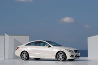 Click image for larger version

Name:	Mercedes_Benz-E_Class_Coupe_mp35_pic_64545.jpg
Views:	42
Size:	939.8 KB
ID:	1173639