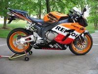 Click image for larger version

Name:	repsol.jpg
Views:	41
Size:	179.8 KB
ID:	1601202