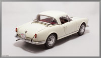 Click image for larger version

Name:	Alfa Romeo Giulietta Spider 026.jpg
Views:	10
Size:	3.29 MB
ID:	3141108
