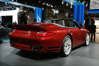 Click image for larger version

Name:	24-porsche-911-turbo-live.jpg
Views:	78
Size:	718.5 KB
ID:	1087668