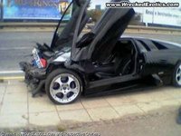 Click image for larger version

Name:	murcielago_20050821_001.jpg
Views:	43
Size:	40.0 KB
ID:	519523