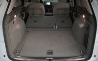 Click image for larger version

Name:	112_0907_41z+2009_audi_q5_3_2_quattro+cargo_area_seats_folded.jpg
Views:	2103
Size:	43.0 KB
ID:	958246