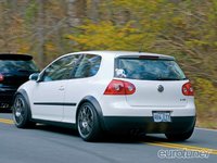 Click image for larger version

Name:	eurp_0905_29_z+2007_volkswagen_rabbit+rear_side_view.jpg
Views:	77
Size:	52.4 KB
ID:	1257882