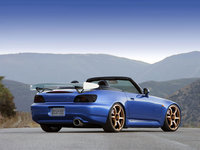 Click image for larger version

Name:	Honda_S2000_001 copy copy copy.jpg
Views:	63
Size:	386.9 KB
ID:	1513383