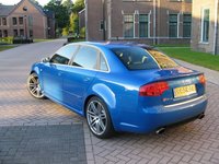 Click image for larger version

Name:	Audi_RS4_25.jpg
Views:	366
Size:	72.8 KB
ID:	715540