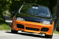 Click image for larger version

Name:	VW_Golf_IV_Turbo_R_bonnet_extension.jpg
Views:	28
Size:	28.1 KB
ID:	1190272