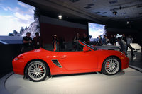 Click image for larger version

Name:	2010boxsterlalive_05.jpg
Views:	96
Size:	274.9 KB
ID:	705774