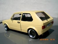 Click image for larger version

Name:	vw_golf_1_gti_lissage_jantes_schmidt_beige_damier_capot_cimg3270w.jpg
Views:	27
Size:	65.7 KB
ID:	1958491