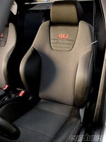 Click image for larger version

Name:	eurp_1001_12_o+2003_vw_jetta_gli+seats.jpg
Views:	72
Size:	169.5 KB
ID:	1273570