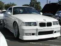 Click image for larger version

Name:	160_0212_10l+BMW_M3+Full_Front_View.jpg
Views:	103
Size:	35.5 KB
ID:	1299644