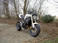 Click image for larger version

Name:	2007-12-21-bikepics-potd.jpg
Views:	214
Size:	2.10 MB
ID:	746027