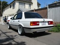 Click image for larger version

Name:	BMW-E30 (7).jpg
Views:	308
Size:	22.8 KB
ID:	2775771