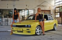 Click image for larger version

Name:	BMW-SEXY-GIRL-E30 (13).jpg
Views:	217
Size:	174.1 KB
ID:	1419365