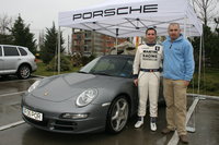 Click image for larger version

Name:	porsche (22).jpg
Views:	68
Size:	1.31 MB
ID:	488231