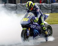 Click image for larger version

Name:	ValentinoRossi-burnout-dony.jpg
Views:	74
Size:	47.1 KB
ID:	1309695