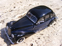 Click image for larger version

Name:	BMW 335 limousine 4door 1941 - SCHUCO 1-43 7.JPG
Views:	10
Size:	1.31 MB
ID:	3166142