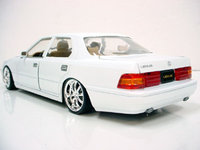 Click image for larger version

Name:	lexus_ls400_1.jpg
Views:	64
Size:	16.1 KB
ID:	1074551