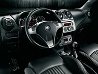 Click image for larger version

Name:	alfa-mito-interieur-5.jpg
Views:	266
Size:	198.0 KB
ID:	715086