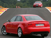 Click image for larger version

Name:	autowp.ru_audi_rs4_17.jpg
Views:	105
Size:	182.2 KB
ID:	313092