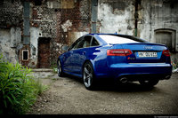 Click image for larger version

Name:	audi_rs6_3208.jpg
Views:	88
Size:	151.6 KB
ID:	1364531