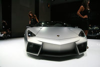 Click image for larger version

Name:	03-reventon-roadster-live.jpg
Views:	168
Size:	497.3 KB
ID:	1087255