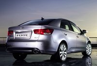 Click image for larger version

Name:	new_kia_forte_4.jpg
Views:	557
Size:	314.8 KB
ID:	783848