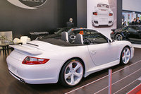 Click image for larger version

Name:	Techart-Cabrio-Carrera-4S-Essen-20-big.jpg
Views:	171
Size:	136.3 KB
ID:	186849