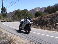 Click image for larger version

Name:	2007-10-12-bikepics-potd.jpg
Views:	219
Size:	2.49 MB
ID:	745918