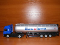 Click image for larger version

Name:	Daf CF Euro Logistics + semiremorca Gasolene 1-87 2.JPG
Views:	57
Size:	1.59 MB
ID:	1409336